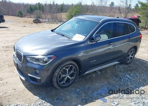 2016 BMW X1 xDrive28I z USA, uszkodzony, nr VIN WBXHT3C35GP889447